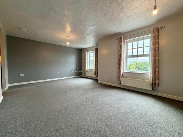 Apartment for rent in Green Close, Warwickshire