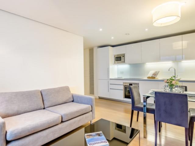 Flat for rent in Paddington, Greater London