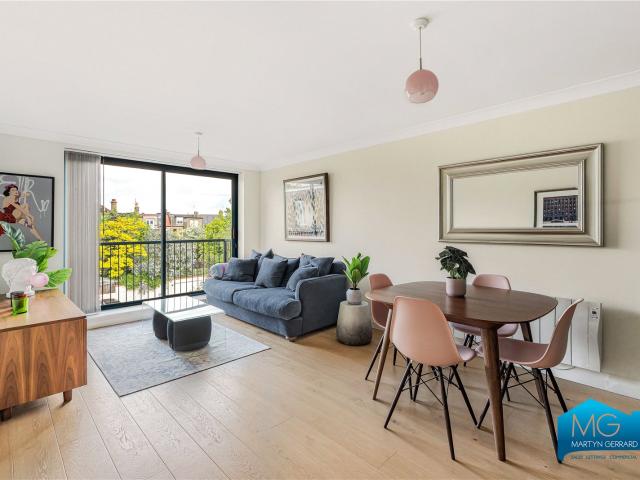 Apartment for rent in Hornsey, Greater London