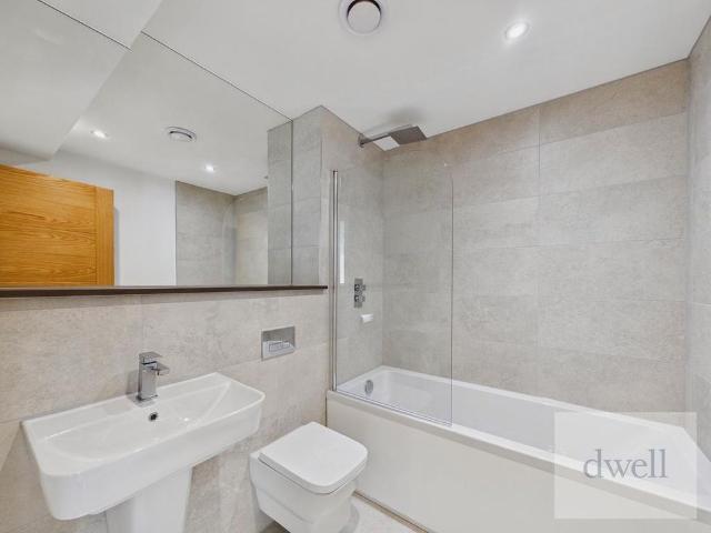 Apartment for rent in Richmond Hill, West Yorkshire
