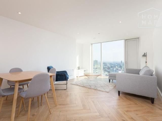 Apartment for rent in City Centre, Salford