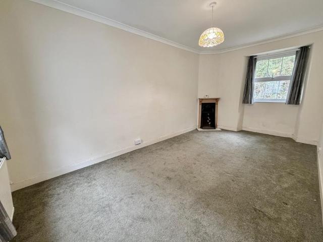 Apartment for rent in Torre, Torquay