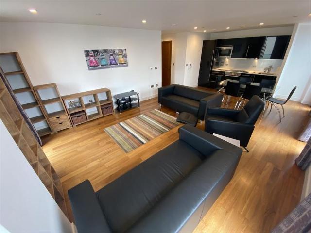 Apartment for rent in Cardiff City Centre, Cardiff