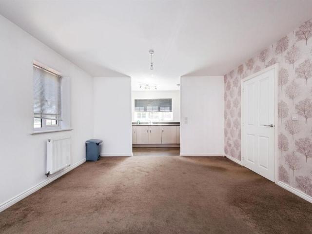 Apartment for rent in Clarence Park, Buckingham