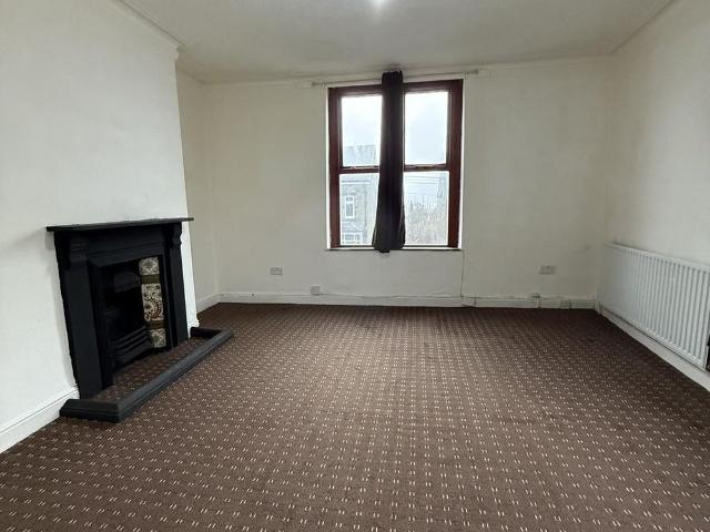 Apartment for rent in Heaton Royds, Bradford
