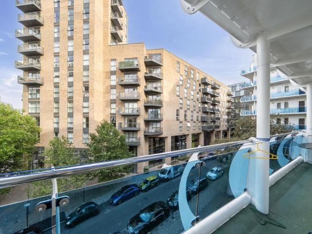 Apartment for rent in Greenhill, Greater London