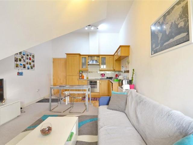 Apartment for rent in City Centre, Feckenham
