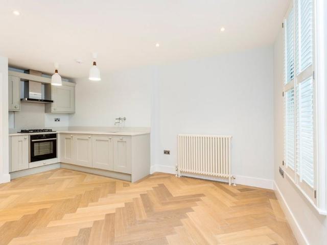 Flat for rent in Soho, Greater London