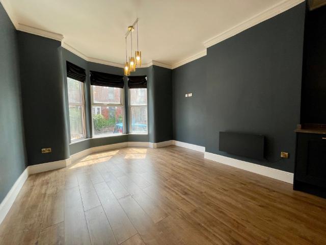 Apartment for rent in Chapeltown, West Yorkshire