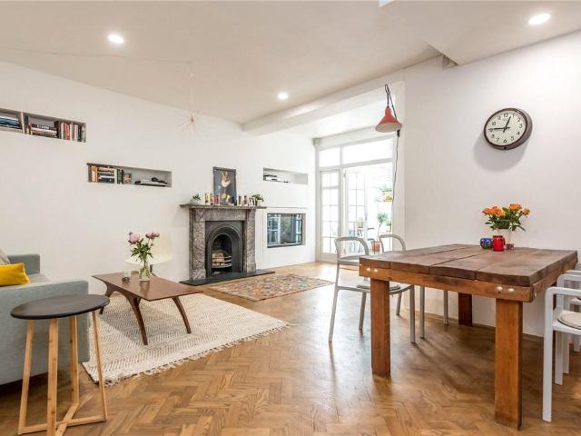 Flat for rent in Barnsbury, Greater London
