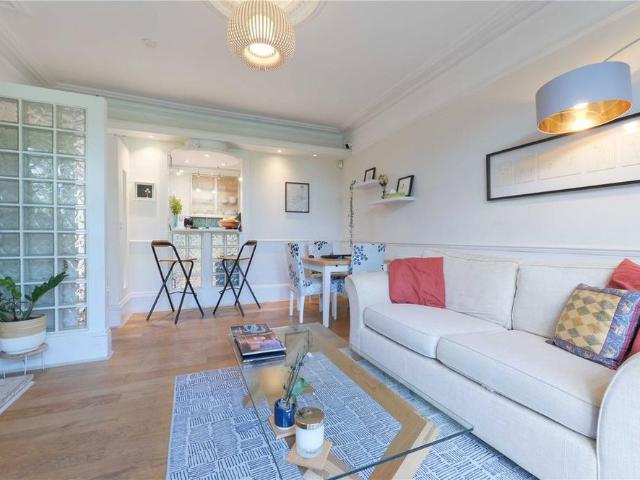 Apartment for rent in Putney, Greater London