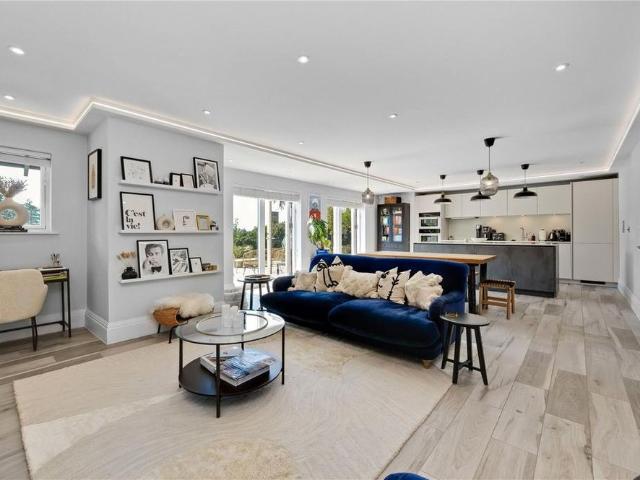 Apartment for rent in Charlotteville, Guildford