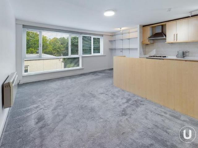Apartment for rent in Braid Hills, Scotland