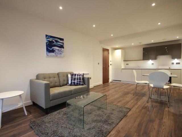 Apartment for rent in Park Central, Birmingham