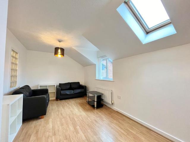 Apartment for rent in Besses o' th' Barn, Bury
