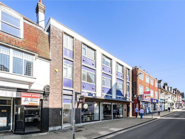 Flat for rent in World's End, Perryfields