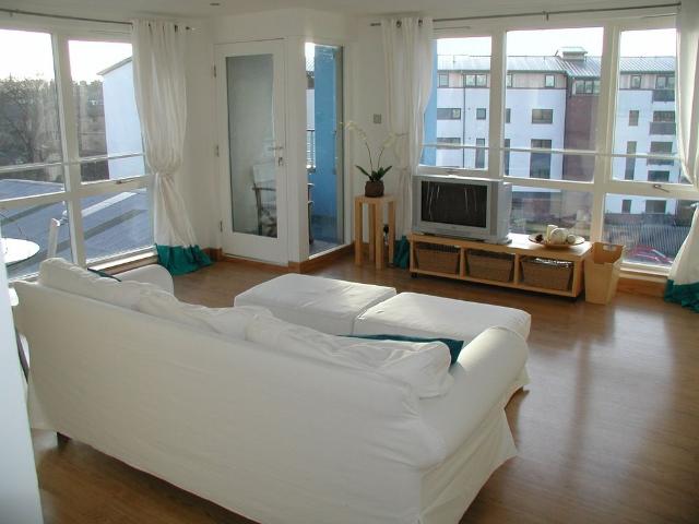 Apartment for rent in North Leith, Leith