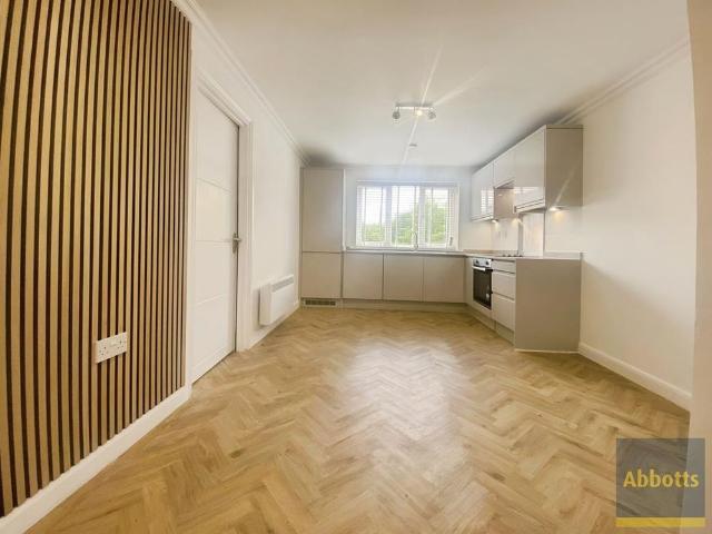 Apartment for rent in Vange, Essex