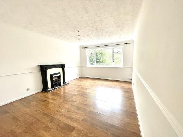 Apartment for rent in Hillview, Surrey