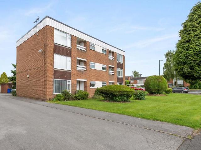 Flat for rent in Blossomfield, West Midlands