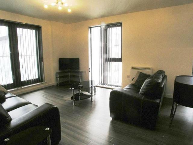 Apartment for rent in Horsell, Woking