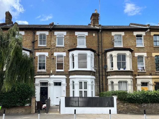 Flat for rent in Shepherd's Bush, Isle Of Man