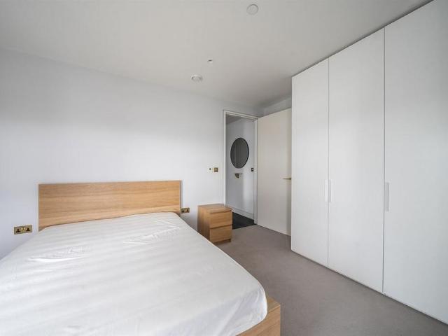 Apartment for rent in Greenwich Peninsula, Greater London