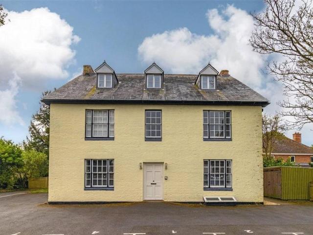 Apartment for rent in Wanborough, Swindon