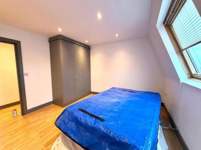 Apartment for rent in London Borough of Merton, Greater London