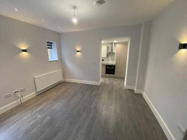 Apartment for rent in Navestock Side, Essex