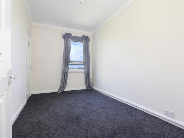 Apartment for rent in Barrhead, Scotland