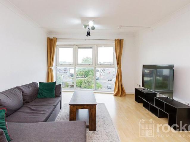 Apartment for rent in Westminster, Victoria