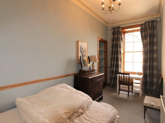 Apartment for rent in Broughton, Scotland