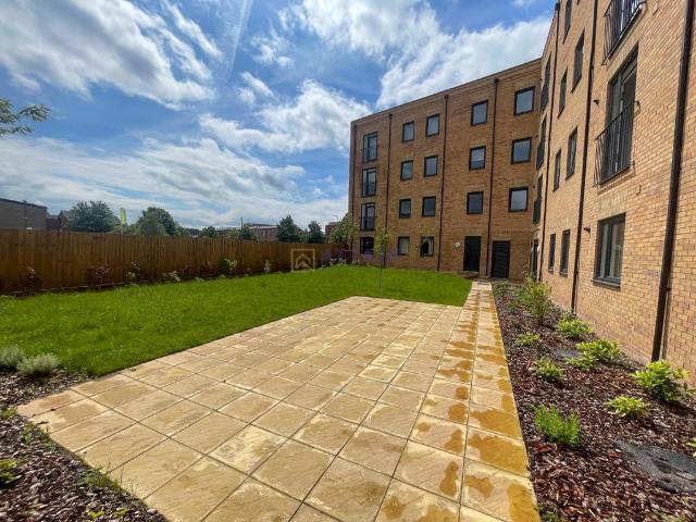 Flat for rent in New Normanton, East Midlands