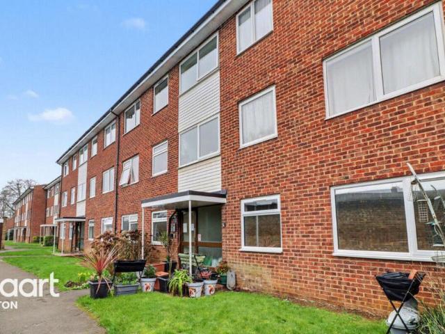 Flat for rent in Spring Park, Luton