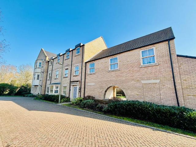 Flat for rent in Stratton Park, Cherwell