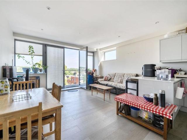 Apartment for rent in Barnet Vale, Greater London