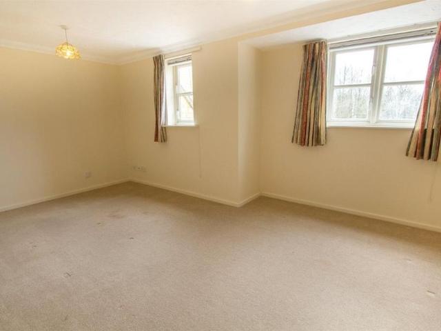 Apartment for rent in Black Bourton, Oxfordshire