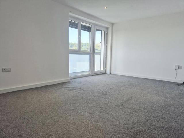 Apartment for rent in Fountainhead, West Yorkshire