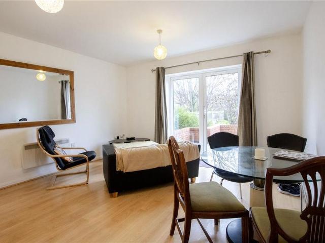 Apartment for rent in Stirchley, West Midlands