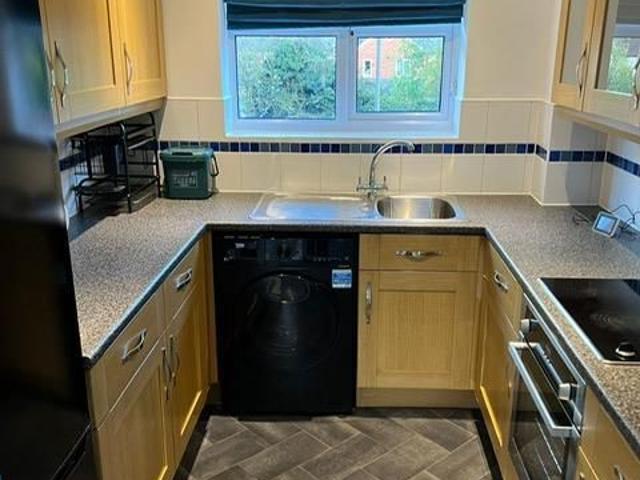 Apartment for rent in Green Close, Warwickshire