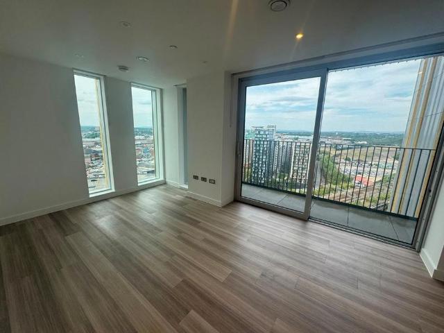 Apartment for rent in City Centre, Georgia