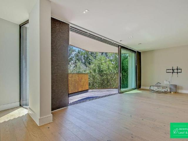 Apartment for rent in Muswell Hill, Greater London
