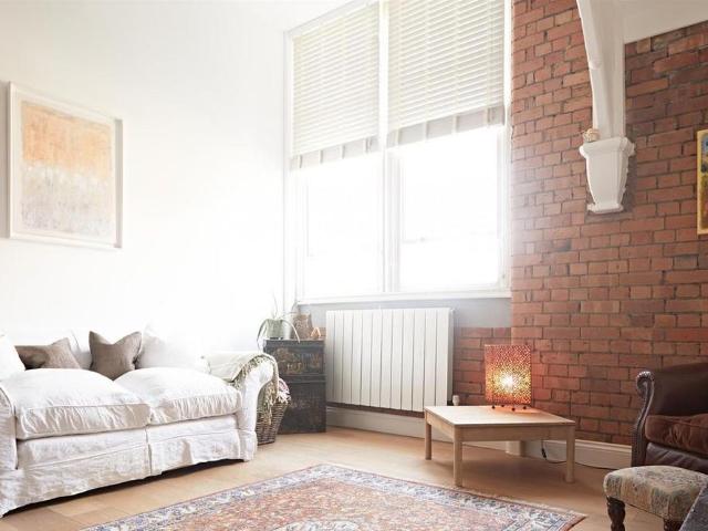 Apartment for rent in Milverton, Green Close