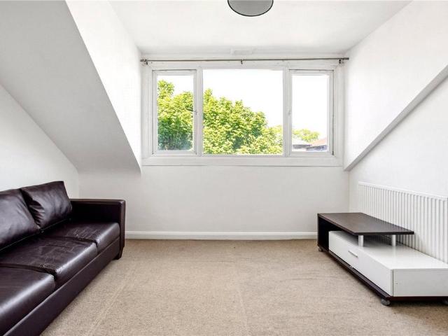 Flat for rent in Brownswood Park, Stoke Newington