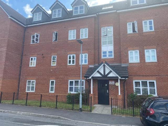 Flat for rent in Spring View, Wigan