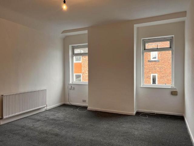 Apartment for rent in Handforth