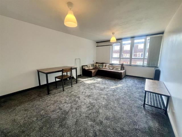 Apartment for rent in Tettenhall Wood, Wolverhampton
