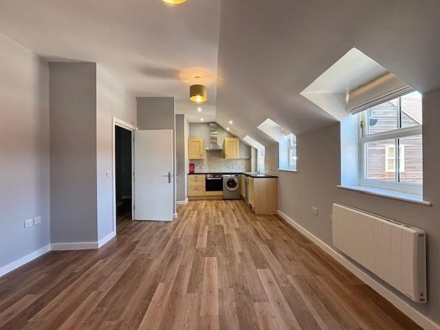 Apartment for rent in Coldharbour, Buckinghamshire