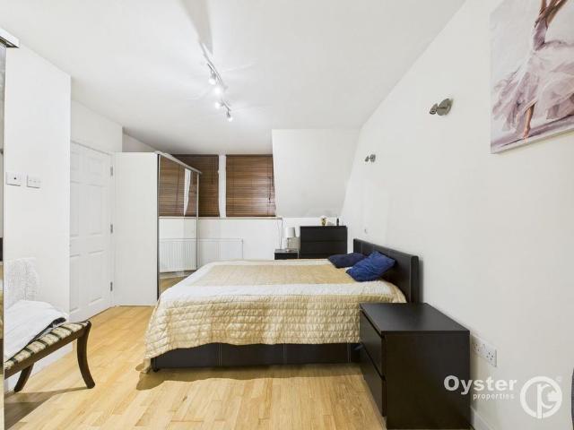 Apartment for rent in Batchworth